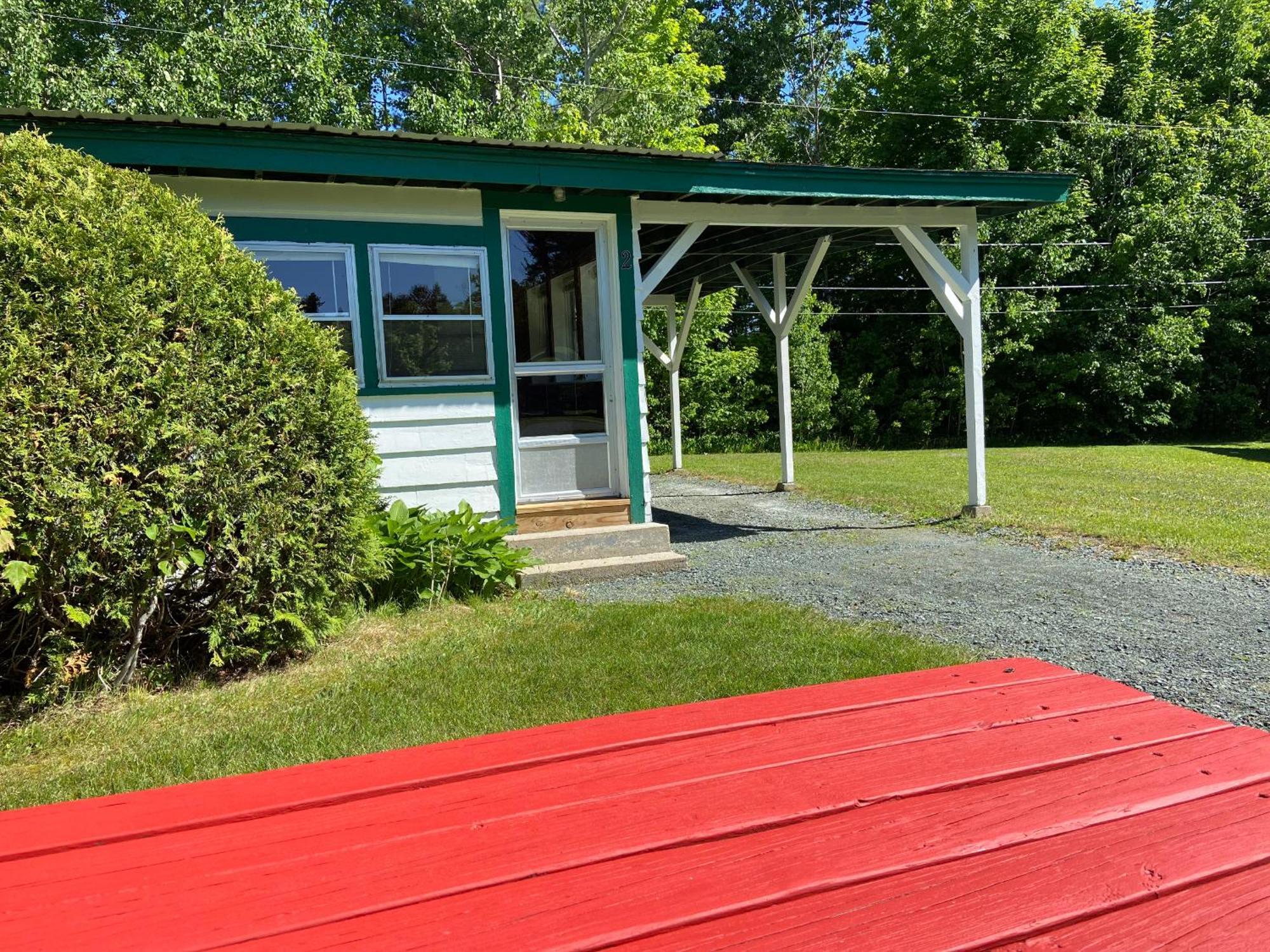 Patio Motor Court Motel Carroll Exterior photo